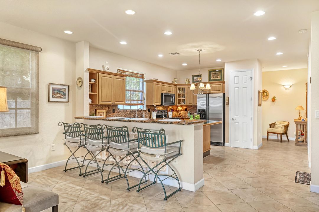 For Rent: $5,000 (3 beds, 2 baths, 2213 Square Feet)