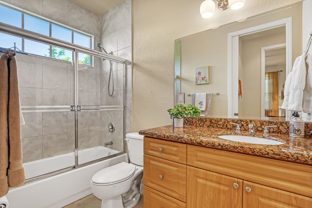 For Rent: $5,000 (3 beds, 2 baths, 2213 Square Feet)