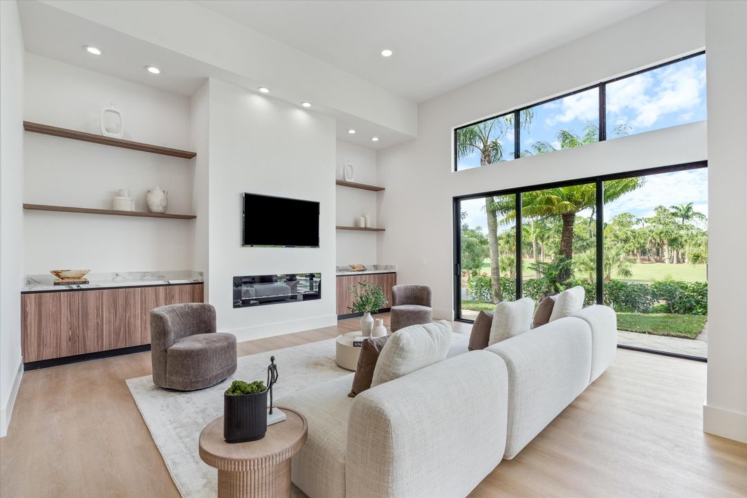 For Sale: $3,250,000 (3 beds, 3 baths, 3385 Square Feet)