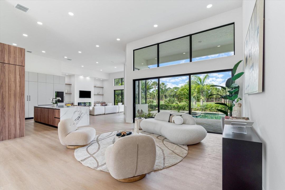 For Sale: $3,250,000 (3 beds, 3 baths, 3385 Square Feet)