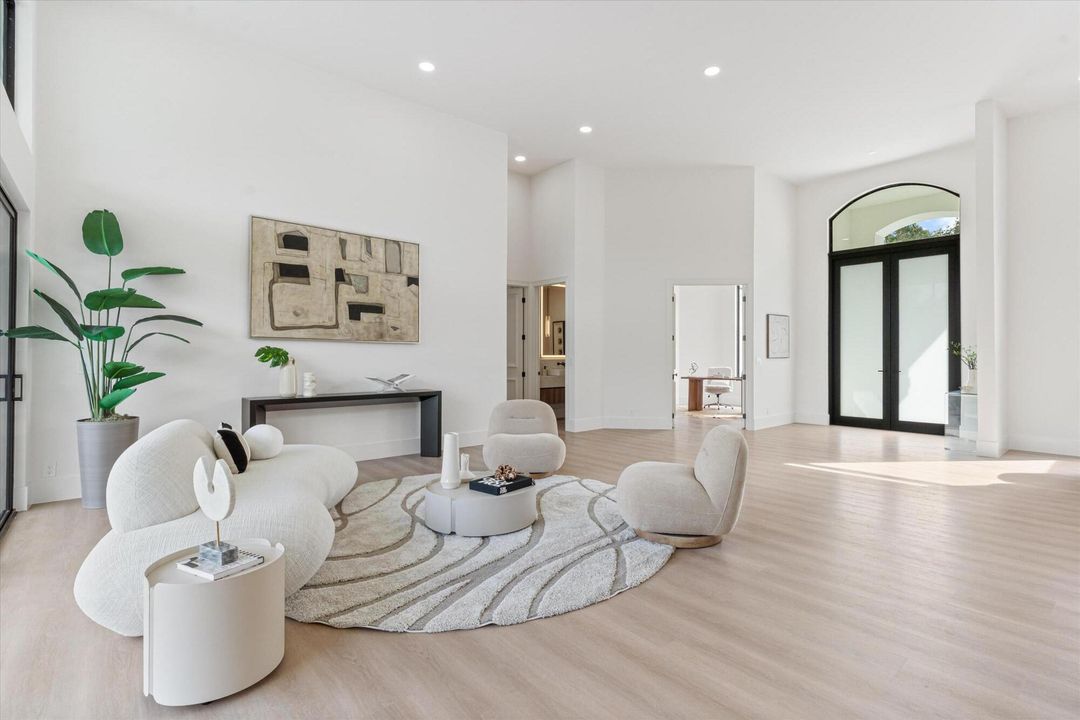 For Sale: $3,250,000 (3 beds, 3 baths, 3385 Square Feet)