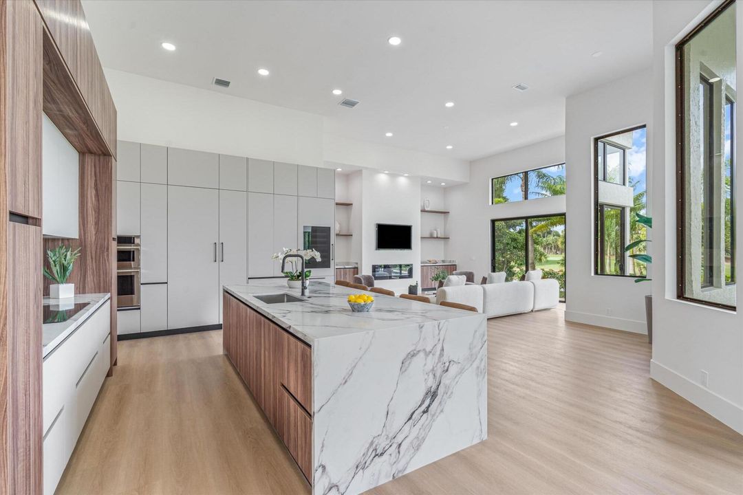 For Sale: $3,250,000 (3 beds, 3 baths, 3385 Square Feet)