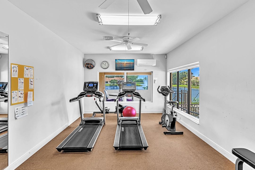 En Venta: $660,000 (3 camas, 2 baños, 1599 Pies cuadrados)