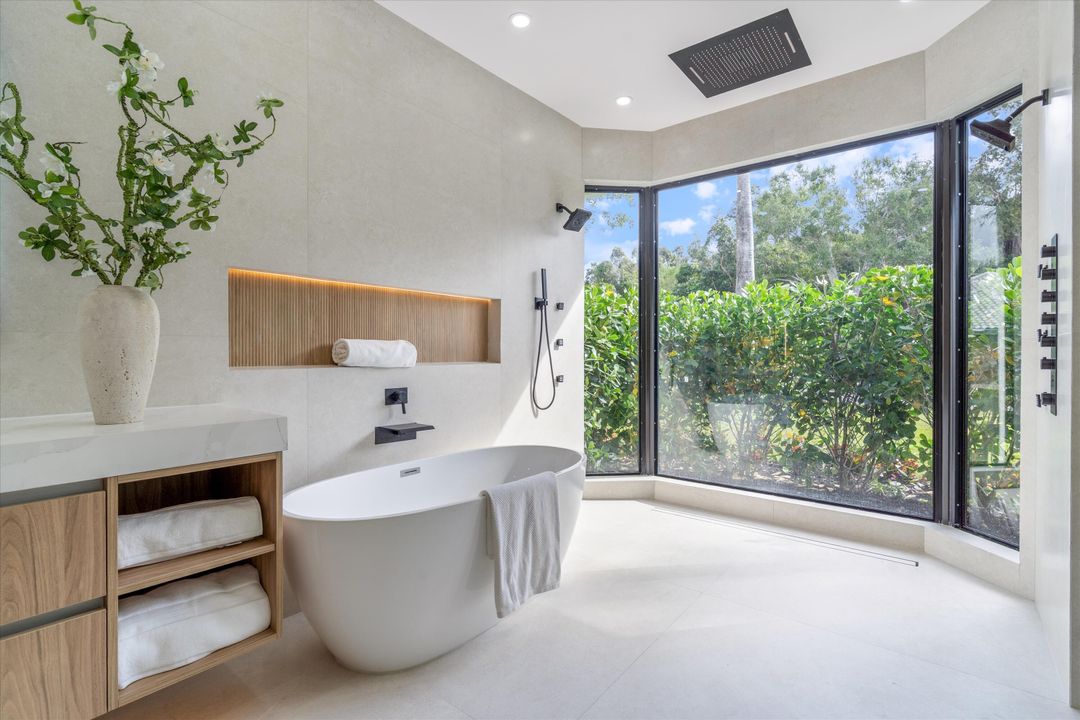 For Sale: $3,250,000 (3 beds, 3 baths, 3385 Square Feet)