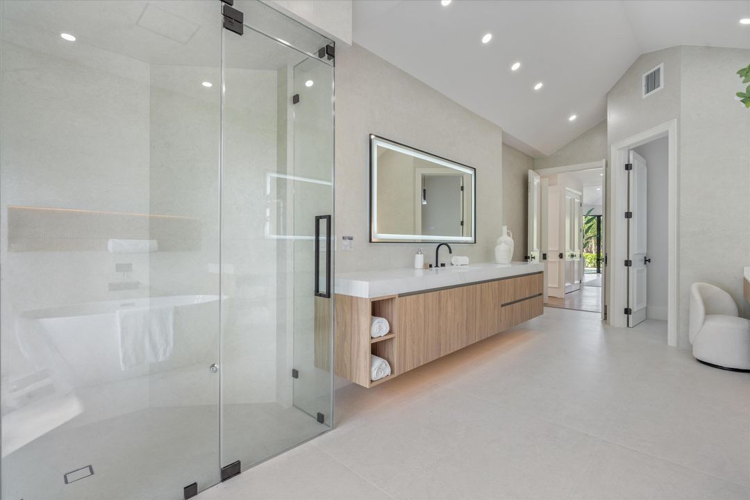 For Sale: $3,250,000 (3 beds, 3 baths, 3385 Square Feet)