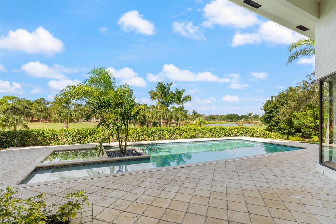 For Sale: $3,250,000 (3 beds, 3 baths, 3385 Square Feet)