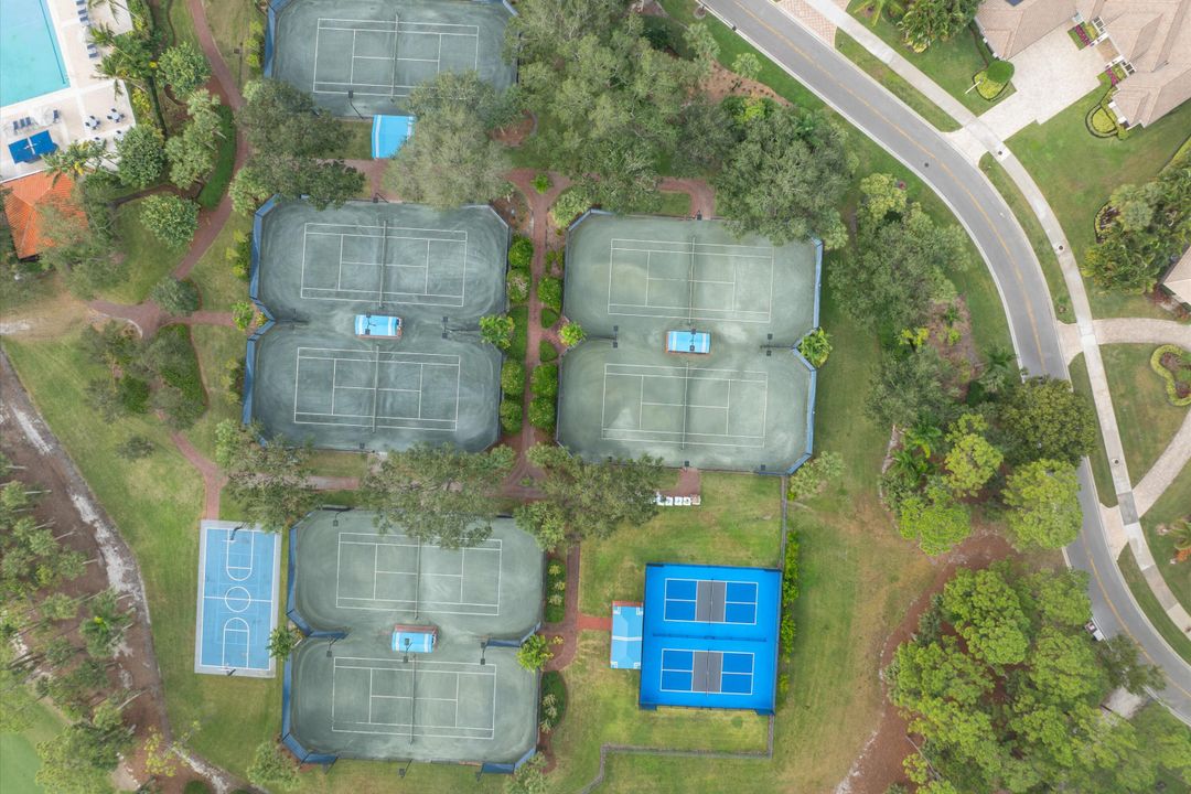 For Sale: $3,250,000 (3 beds, 3 baths, 3385 Square Feet)