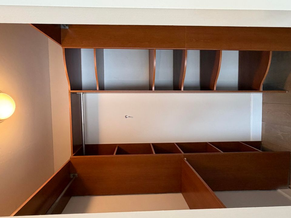 待售: $529,000 (2 贝兹, 2 浴室, 990 平方英尺)