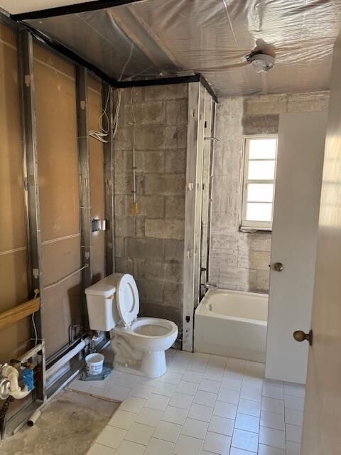 For Sale: $350,000 (2 beds, 2 baths, 1228 Square Feet)