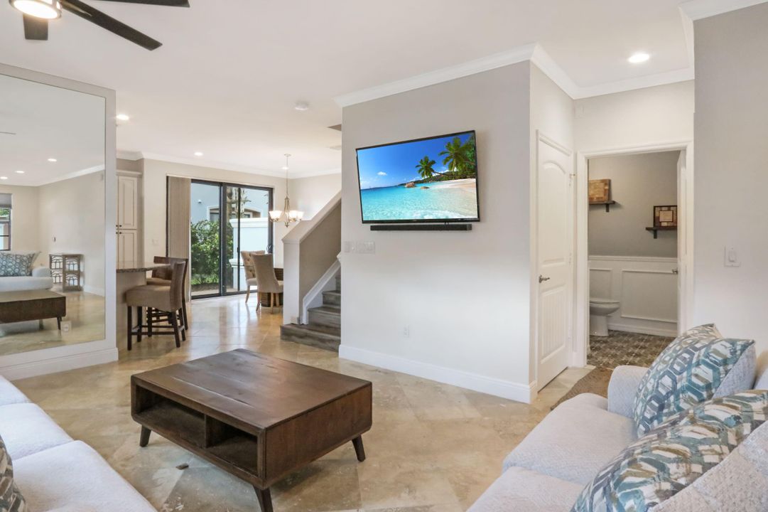 For Sale: $480,000 (3 beds, 2 baths, 1911 Square Feet)