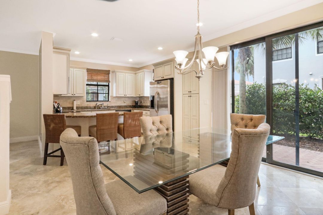 For Sale: $480,000 (3 beds, 2 baths, 1911 Square Feet)