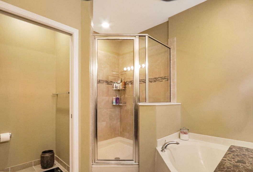 For Sale: $480,000 (3 beds, 2 baths, 1911 Square Feet)