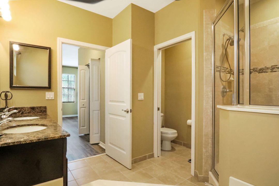 For Sale: $480,000 (3 beds, 2 baths, 1911 Square Feet)