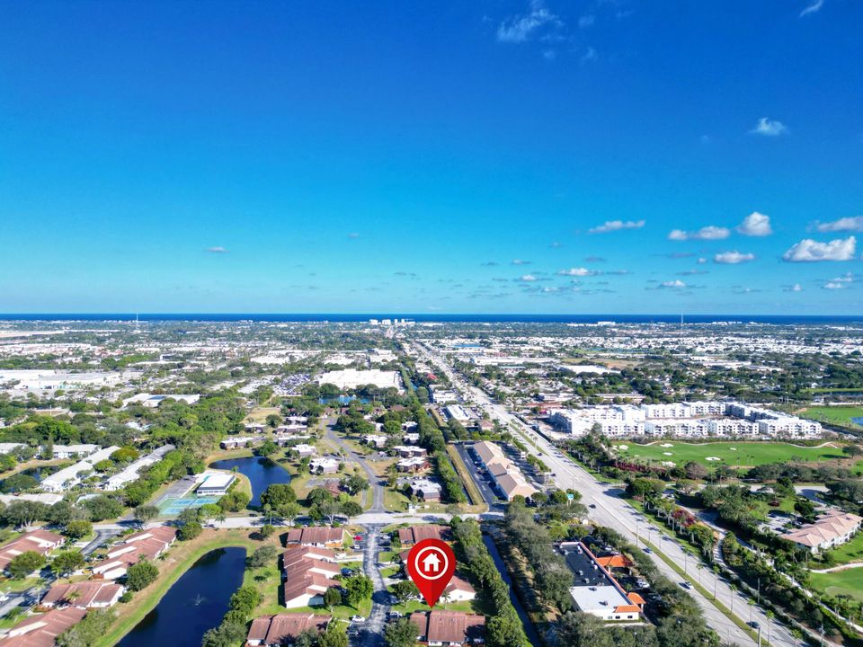 For Sale: $295,000 (2 beds, 2 baths, 1182 Square Feet)