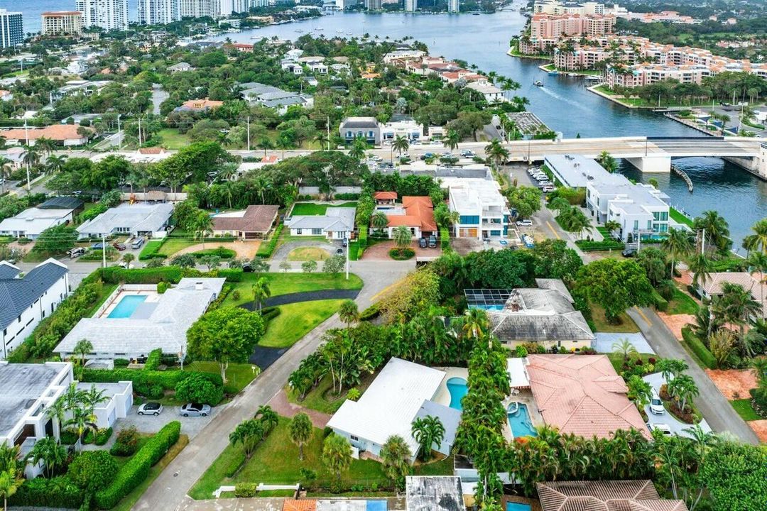 For Rent: $8,500 (3 beds, 3 baths, 1903 Square Feet)