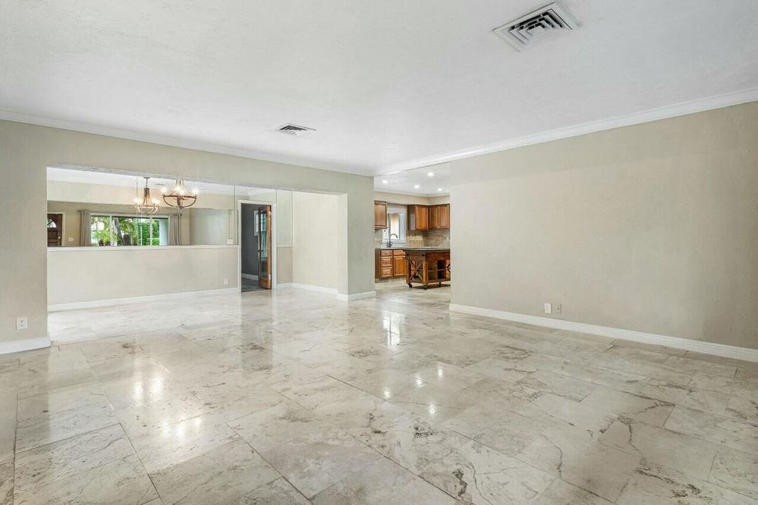 For Rent: $8,500 (3 beds, 3 baths, 1903 Square Feet)