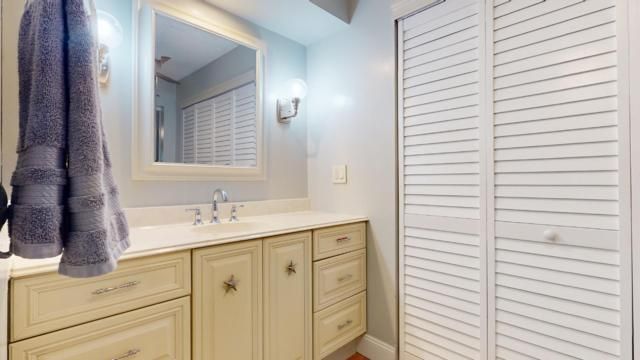 待售: $745,999 (3 贝兹, 2 浴室, 1897 平方英尺)