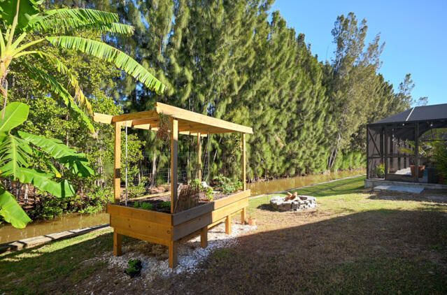 待售: $745,999 (3 贝兹, 2 浴室, 1897 平方英尺)