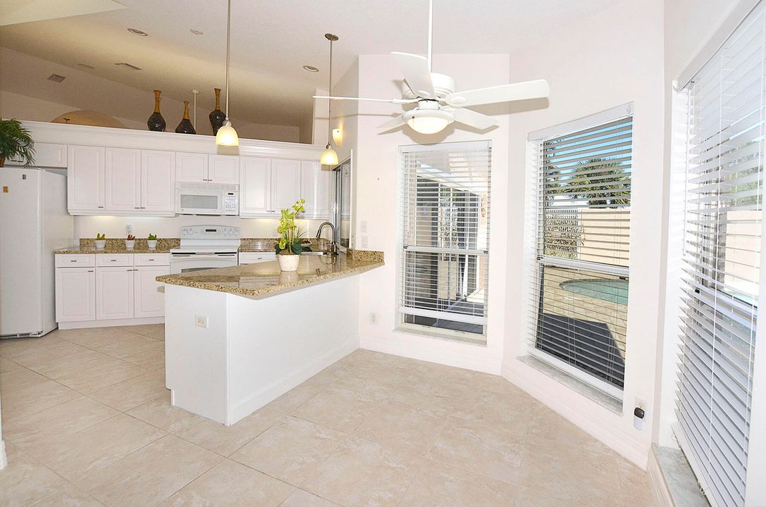 В аренду: $3,350 (4 спален, 2 ванн, 2484 Квадратных фут)