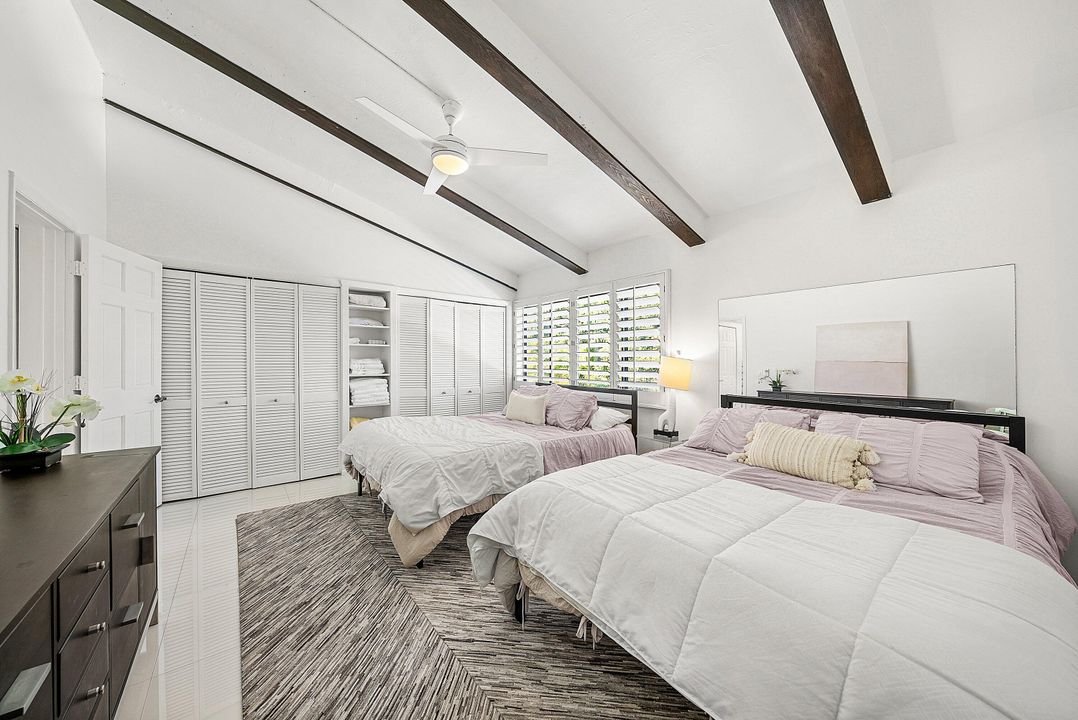 For Rent: $5,000 (2 beds, 2 baths, 1400 Square Feet)