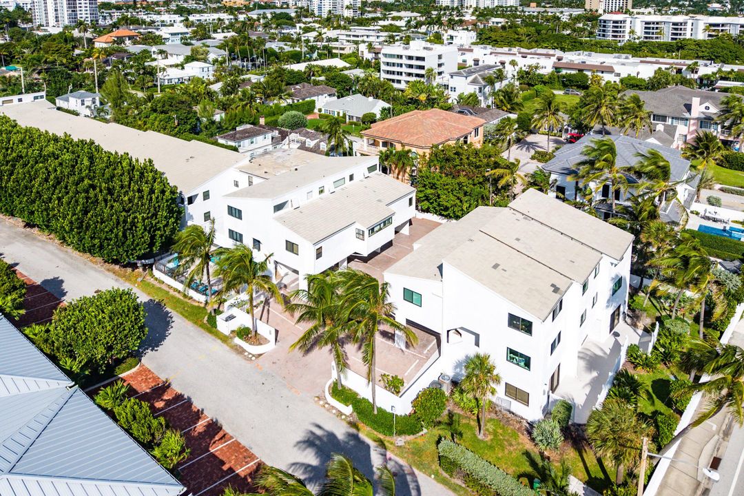 For Rent: $5,000 (2 beds, 2 baths, 1400 Square Feet)