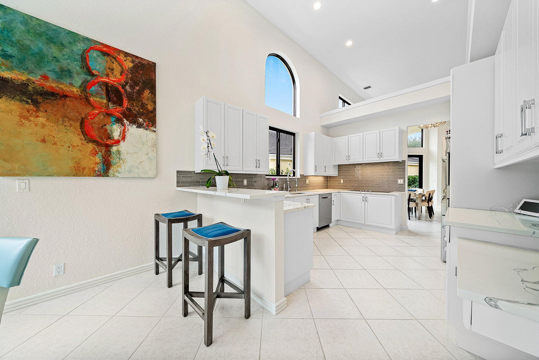 En Venta: $2,395,000 (3 camas, 4 baños, 2676 Pies cuadrados)