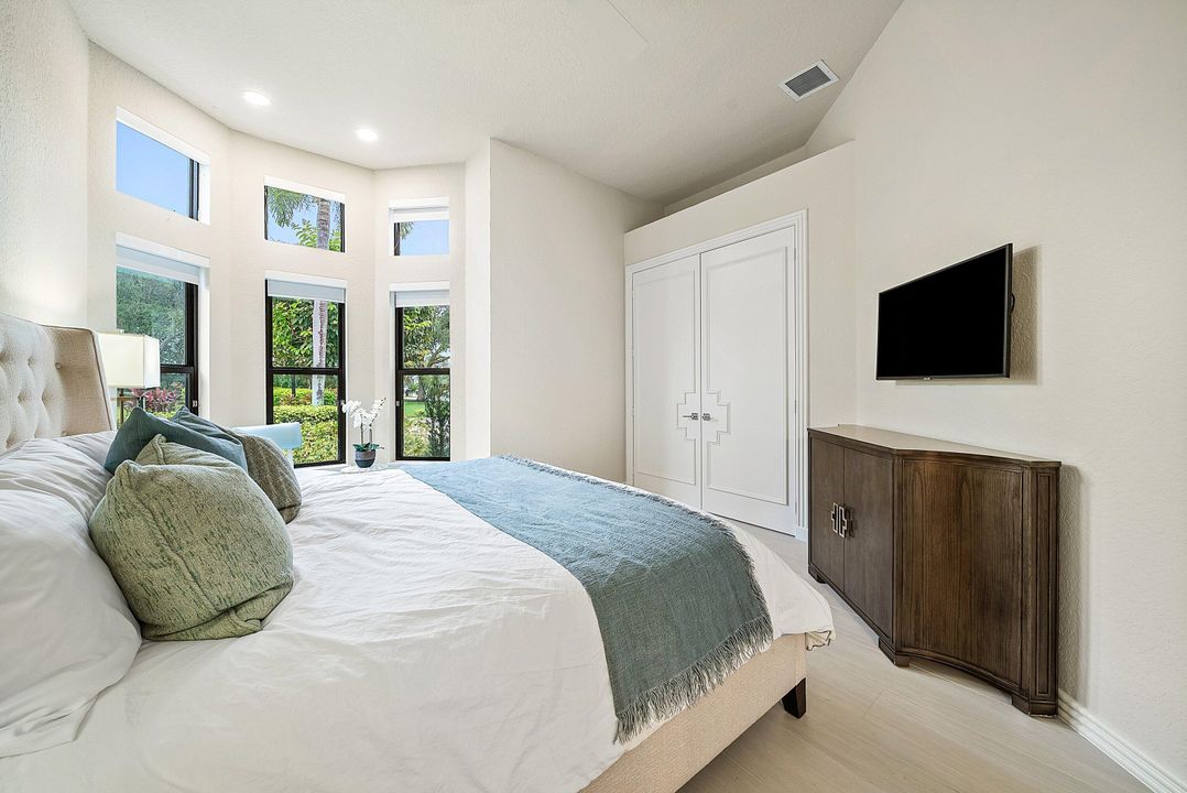 En Venta: $2,395,000 (3 camas, 4 baños, 2676 Pies cuadrados)