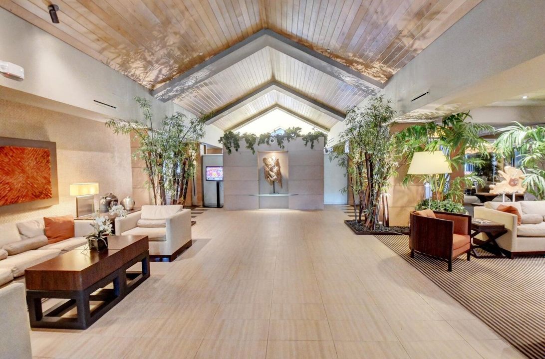 En Venta: $925,000 (3 camas, 2 baños, 2708 Pies cuadrados)