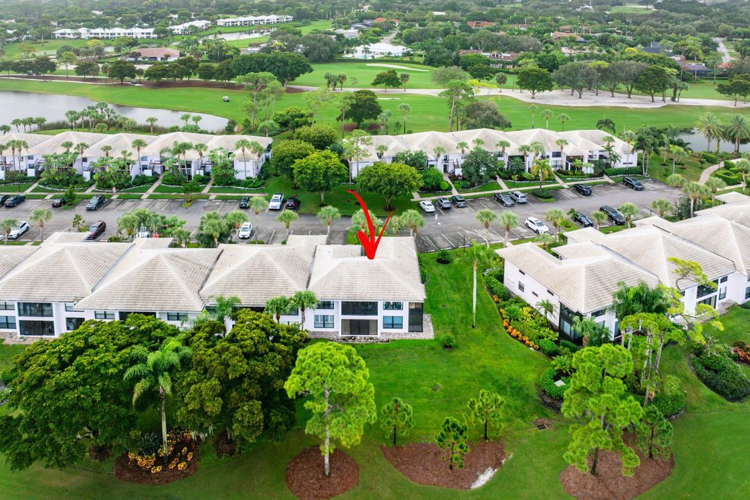 For Sale: $325,000 (2 beds, 2 baths, 1737 Square Feet)