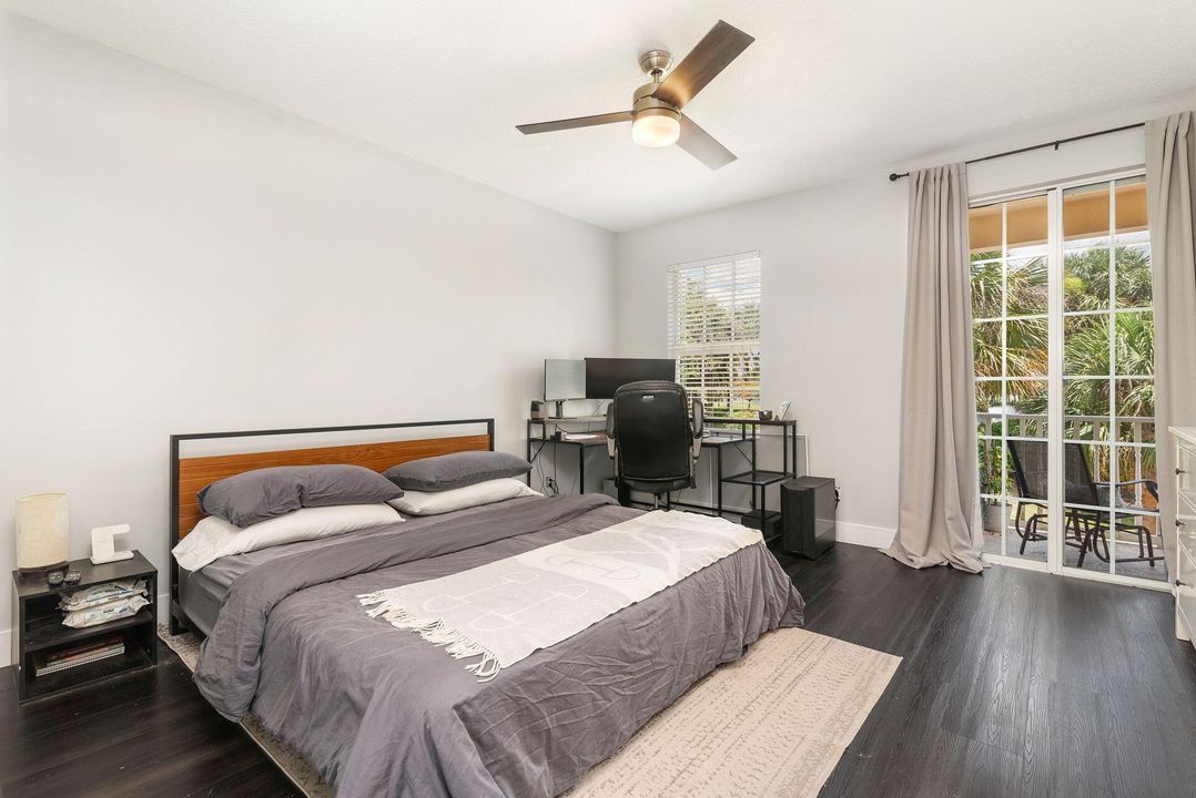 На продажу: $570,000 (3 спален, 2 ванн, 1611 Квадратных фут)