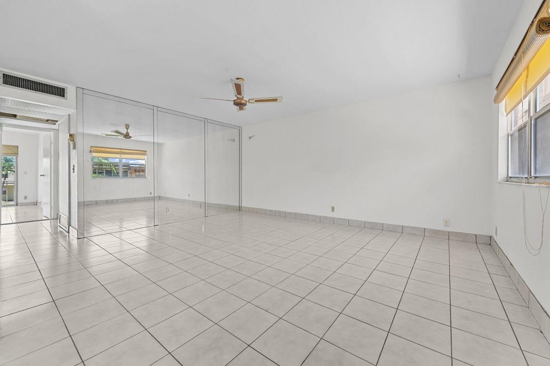 En Venta: $82,000 (2 camas, 2 baños, 880 Pies cuadrados)