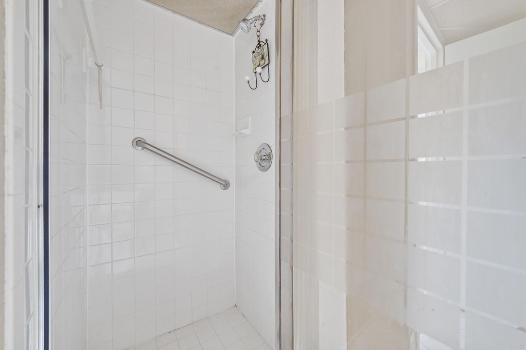 En Venta: $82,000 (2 camas, 2 baños, 880 Pies cuadrados)