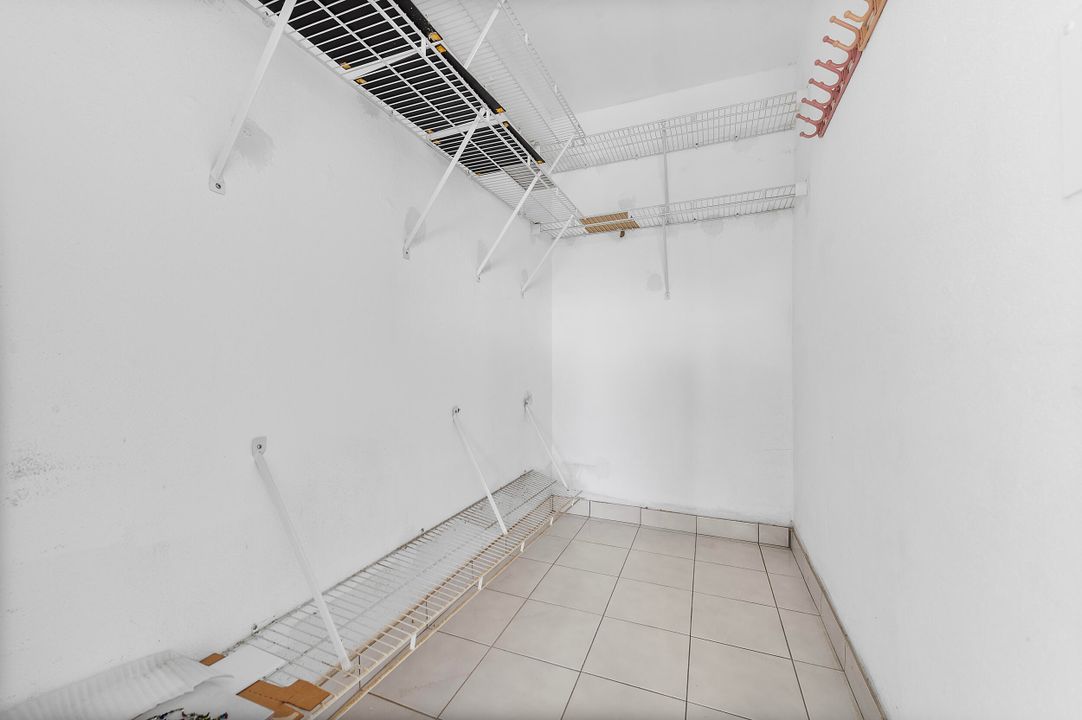 En Venta: $82,000 (2 camas, 2 baños, 880 Pies cuadrados)