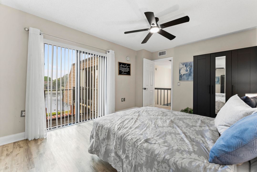 На продажу: $399,900 (2 спален, 2 ванн, 1166 Квадратных фут)