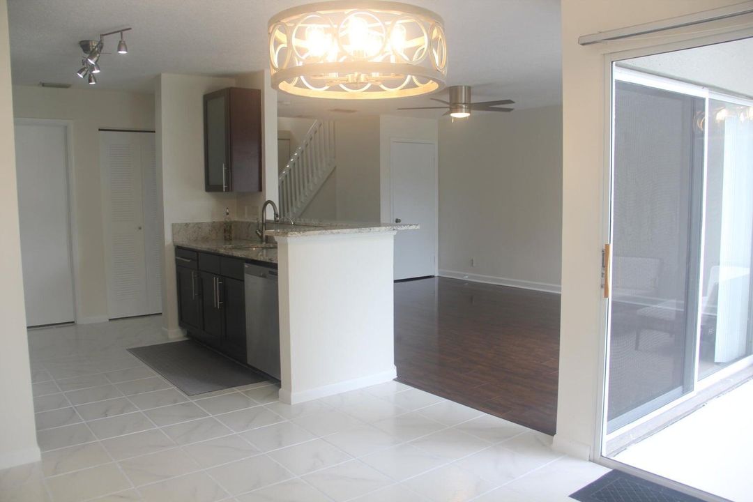 For Rent: $3,500 (3 beds, 2 baths, 1826 Square Feet)