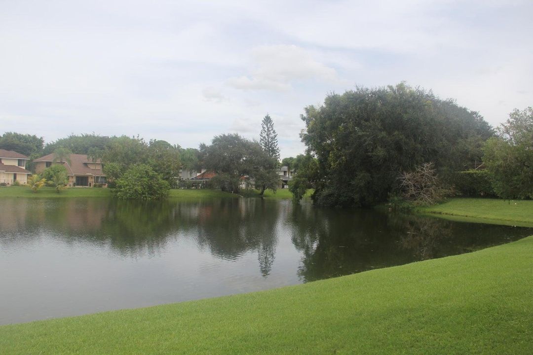 For Rent: $3,500 (3 beds, 2 baths, 1826 Square Feet)