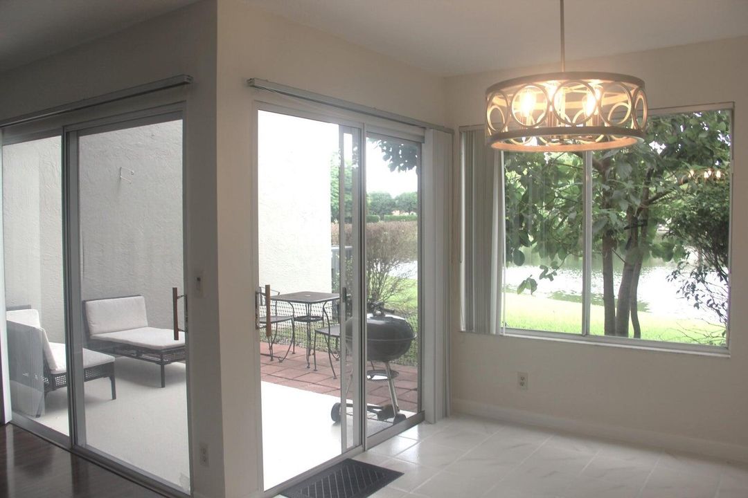 For Rent: $3,500 (3 beds, 2 baths, 1826 Square Feet)