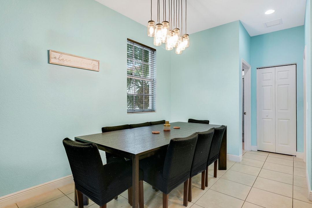 На продажу: $560,000 (3 спален, 3 ванн, 1919 Квадратных фут)