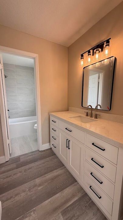 待售: $370,000 (3 贝兹, 2 浴室, 1734 平方英尺)