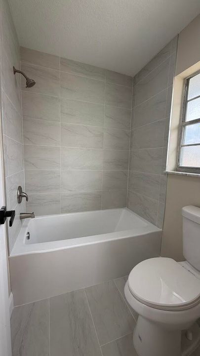 待售: $370,000 (3 贝兹, 2 浴室, 1734 平方英尺)