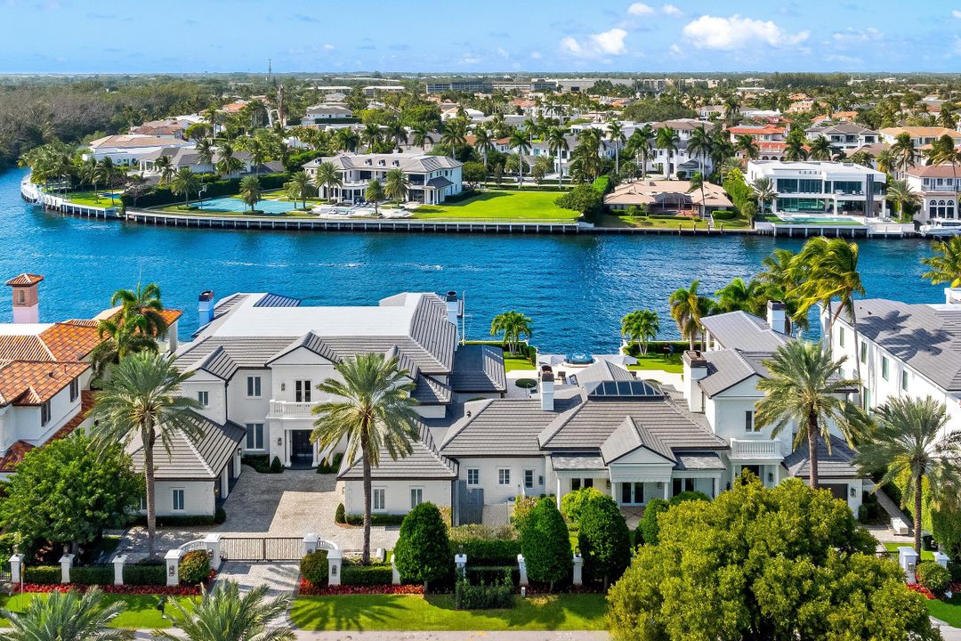 待售: $27,500,000 (6 贝兹, 9 浴室, 12055 平方英尺)