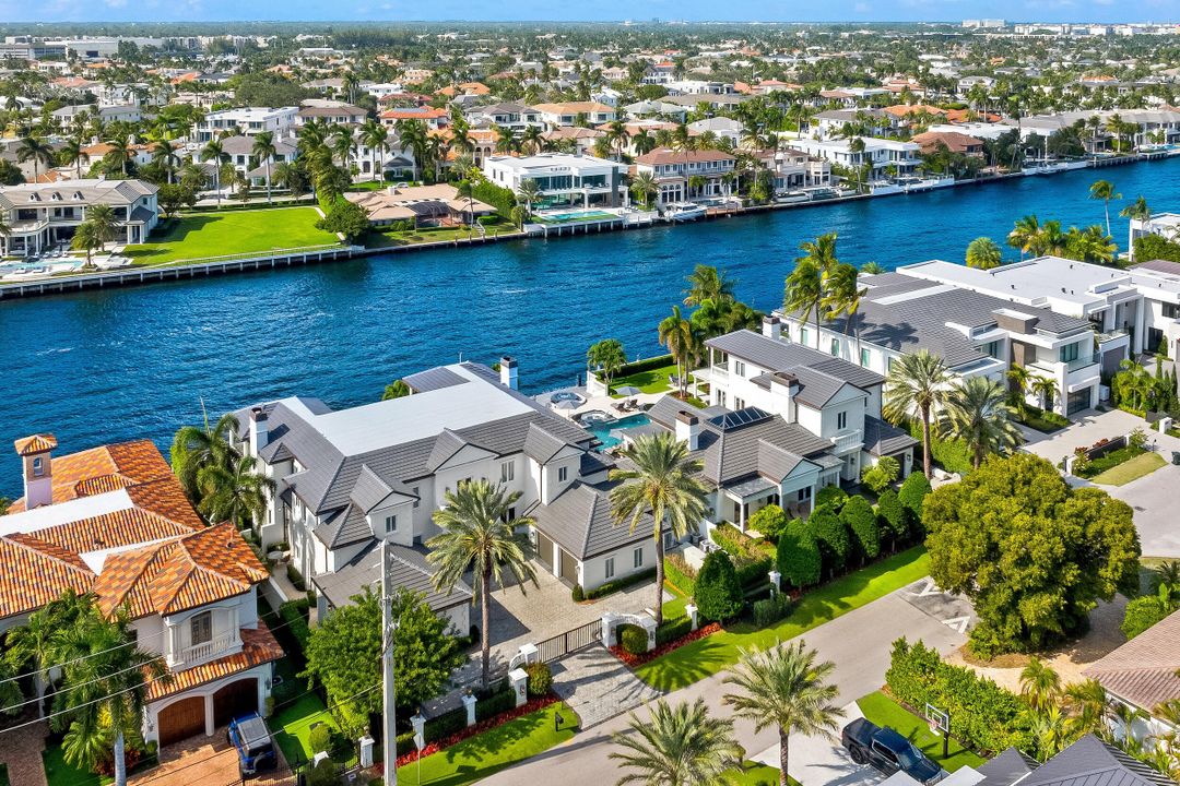 待售: $27,500,000 (6 贝兹, 9 浴室, 12055 平方英尺)