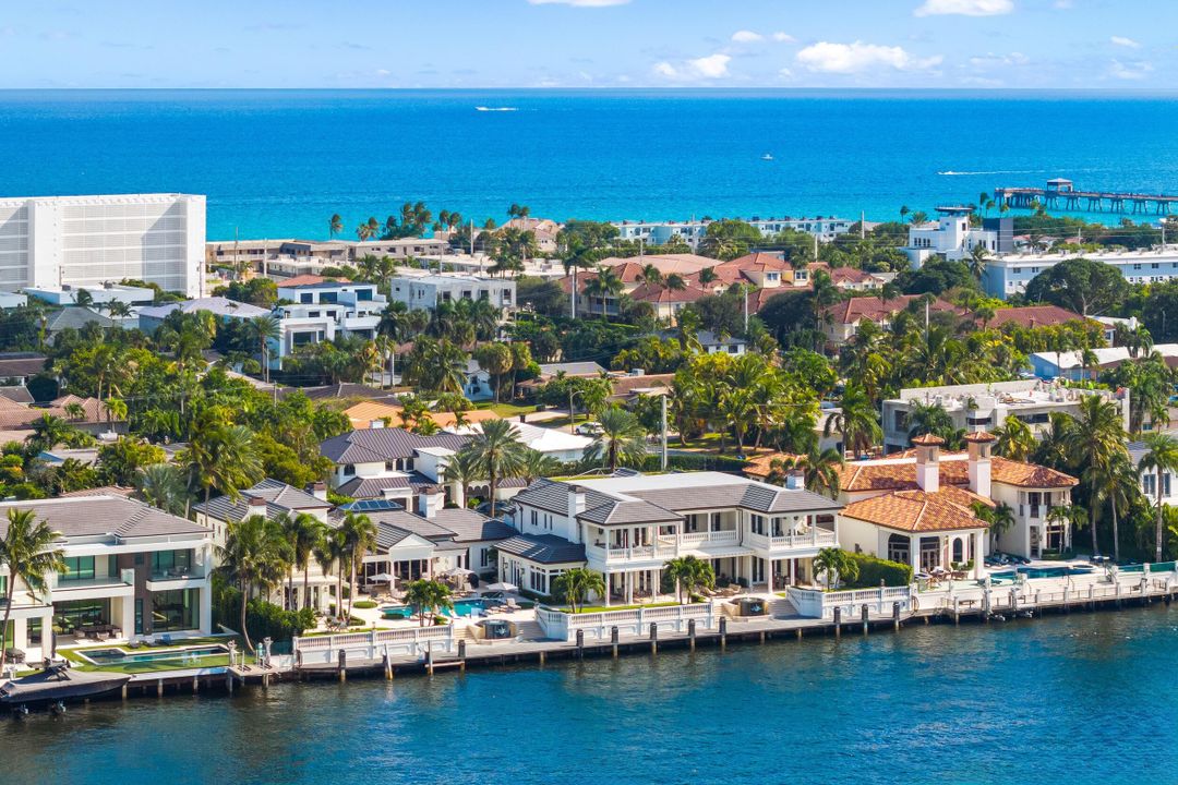 待售: $27,500,000 (6 贝兹, 9 浴室, 12055 平方英尺)