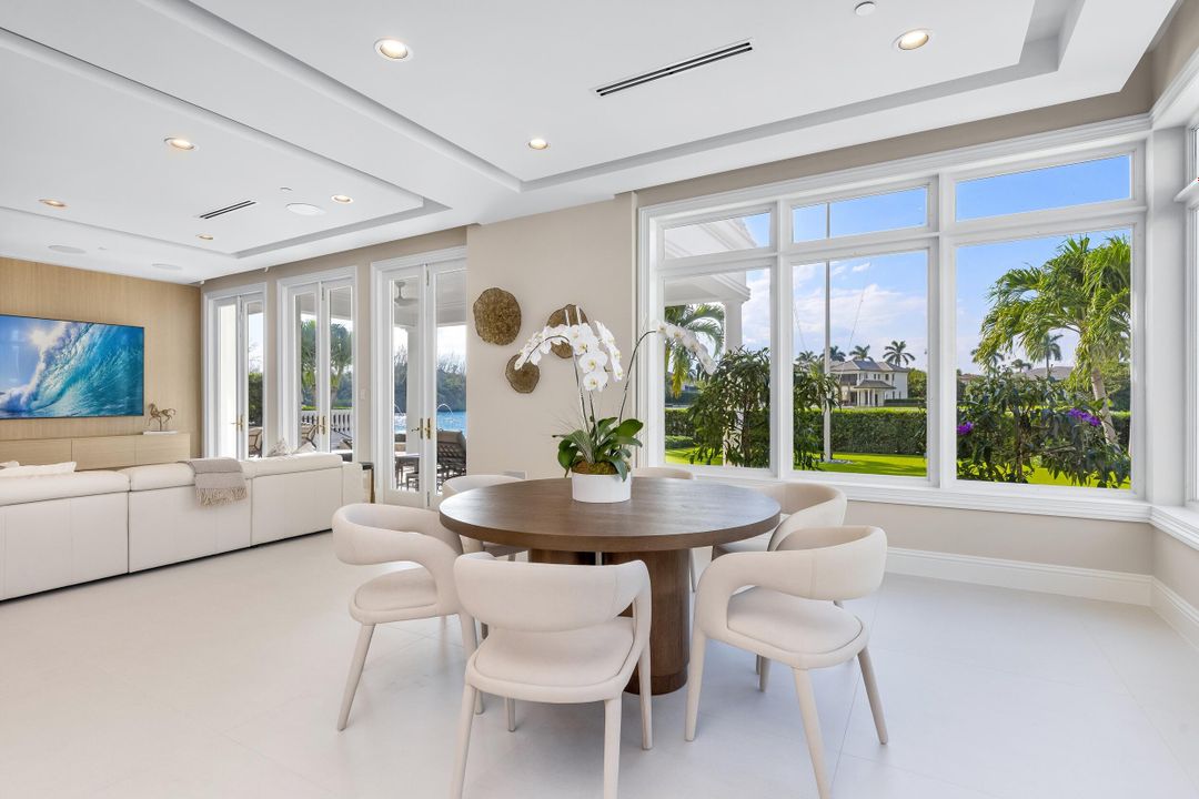 待售: $27,500,000 (6 贝兹, 9 浴室, 12055 平方英尺)