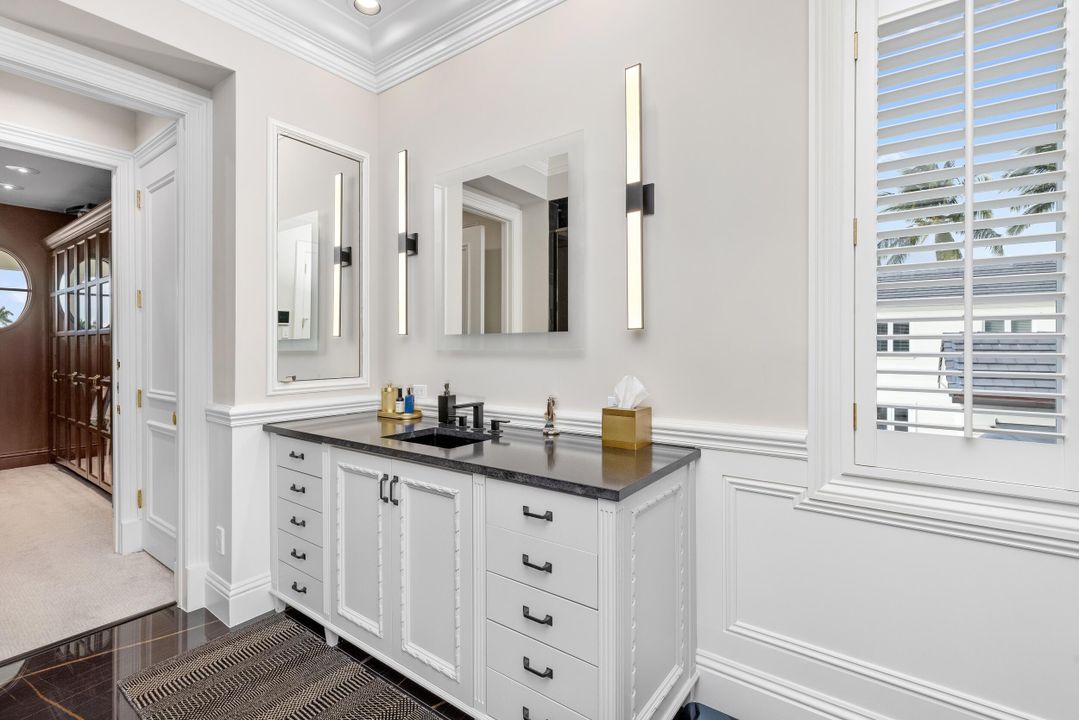 待售: $27,500,000 (6 贝兹, 9 浴室, 12055 平方英尺)