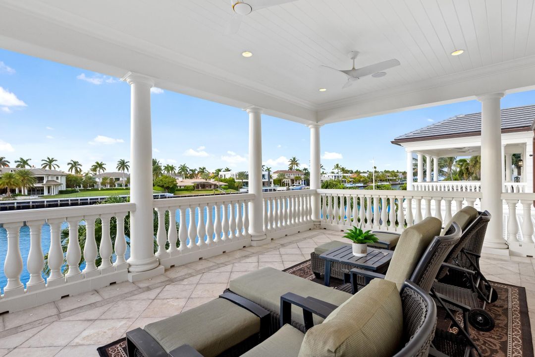 待售: $27,500,000 (6 贝兹, 9 浴室, 12055 平方英尺)