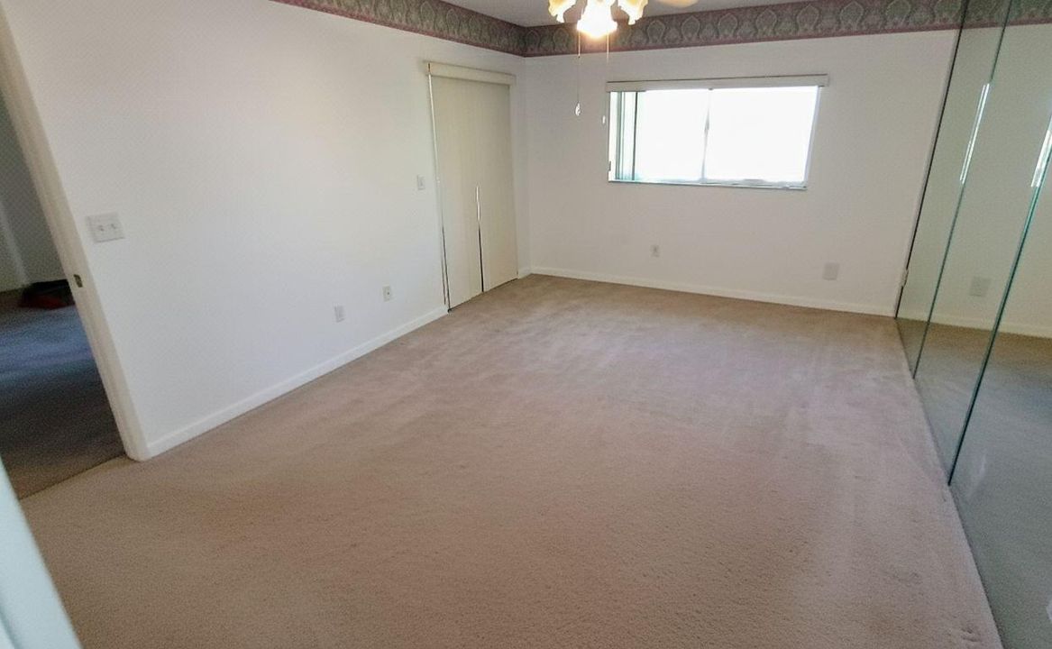 На продажу: $205,000 (2 спален, 2 ванн, 1330 Квадратных фут)