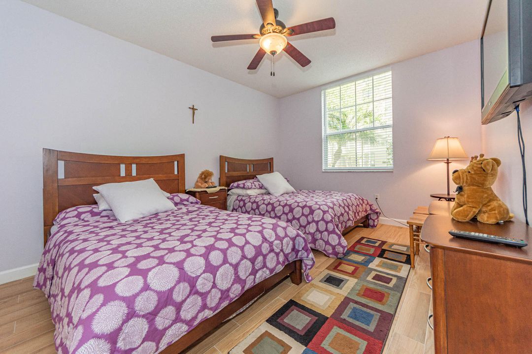 For Sale: $359,900 (1 beds, 1 baths, 756 Square Feet)