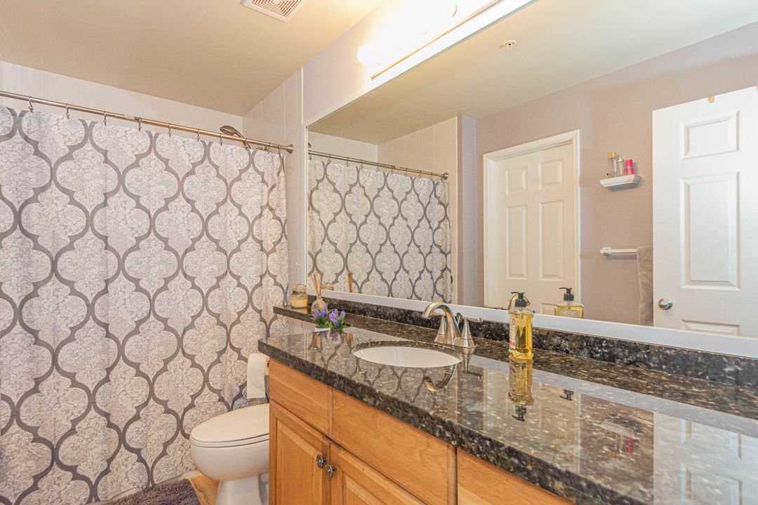 For Sale: $359,900 (1 beds, 1 baths, 756 Square Feet)