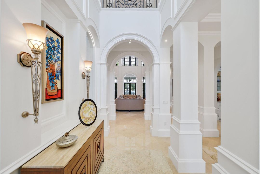 For Sale: $10,250,000 (5 beds, 7 baths, 7760 Square Feet)